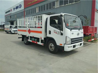 一汽解放4米1（藍(lán)牌）氣瓶車