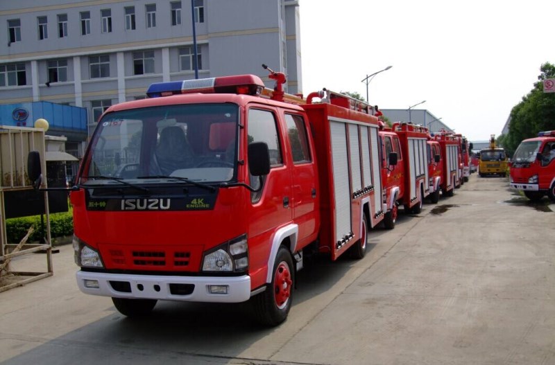 五十鈴搶險救援消防車